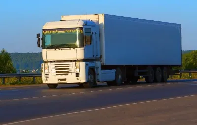 Adana ile Başakşehir Arası Öğrenci Eşyası Taşıma